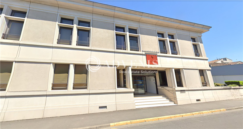 Vente Investisseur Bureaux COGNAC (16100) - Photo 1