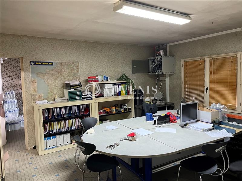 Vente Investisseur Activités Entrepôts THORIGNE SUR DUE (72160) - Photo 2