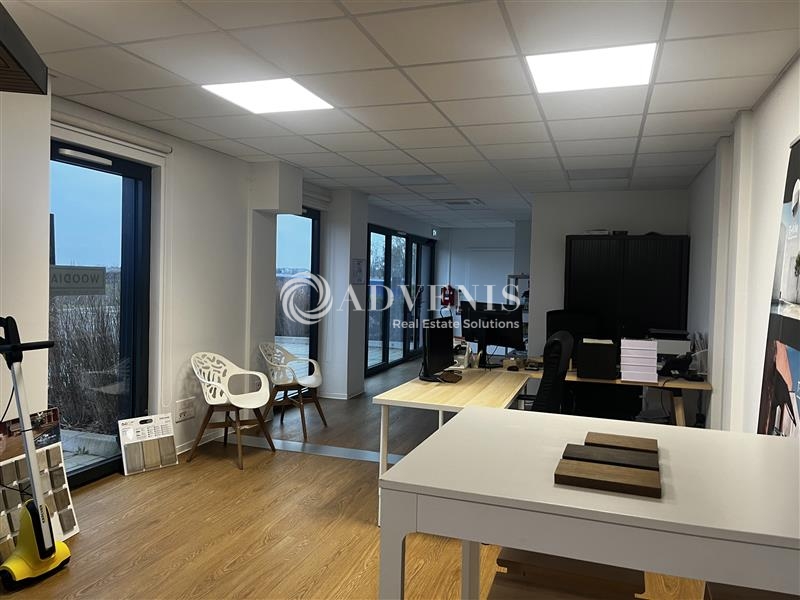 Location Activités Entrepôts VENDENHEIM (67550) - Photo 2