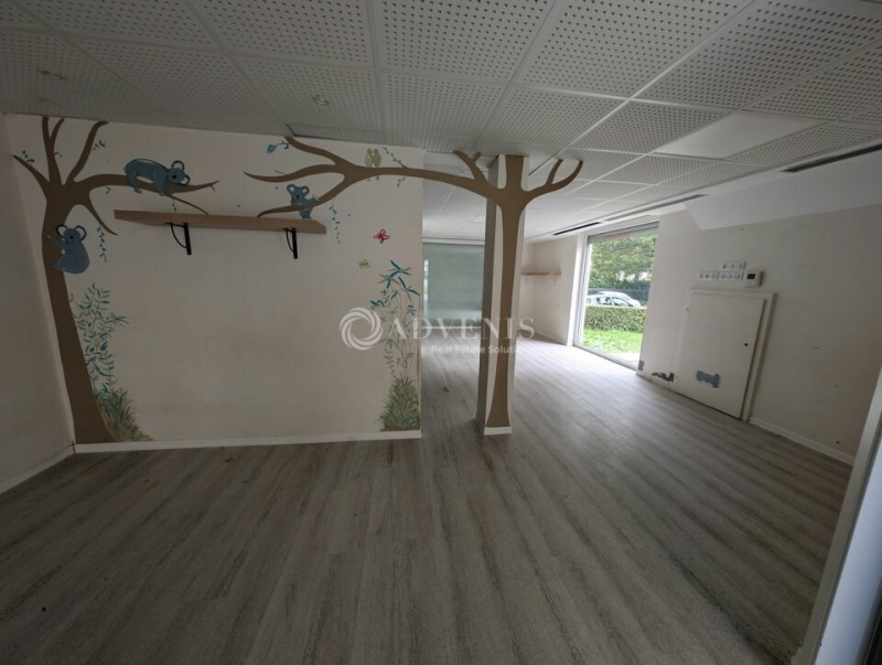 Location Bureaux STRASBOURG (67200) - Photo 2