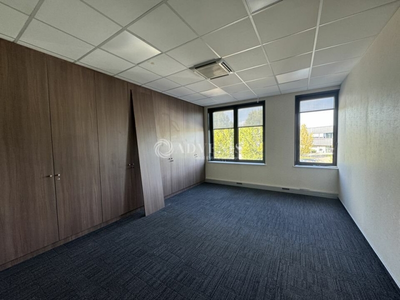 Location Bureaux ENTZHEIM (67960) - Photo 10