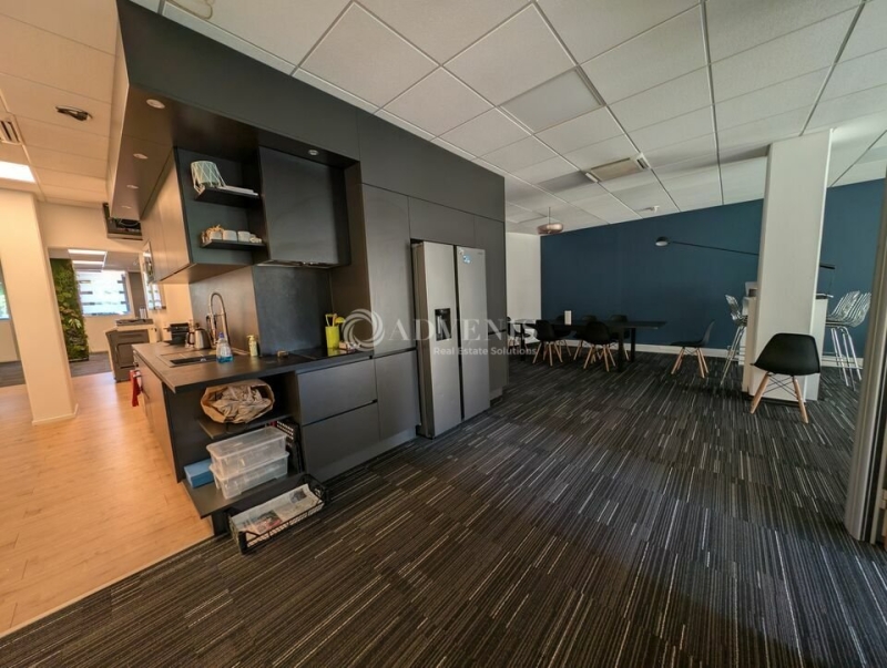 Location Bureaux ENTZHEIM (67960) - Photo 8