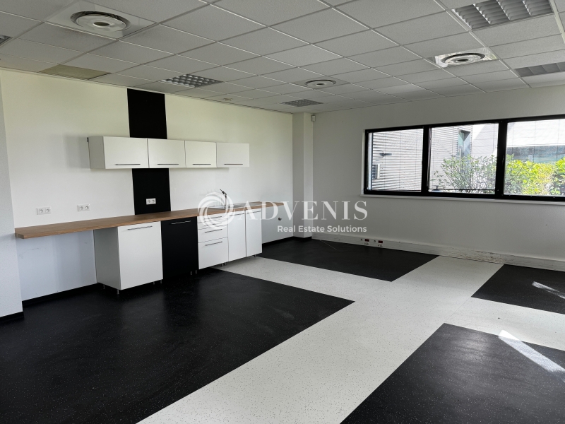 Location Bureaux ENTZHEIM (67960) - Photo 5