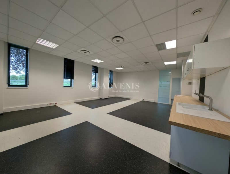 Location Bureaux ENTZHEIM (67960) - Photo 6