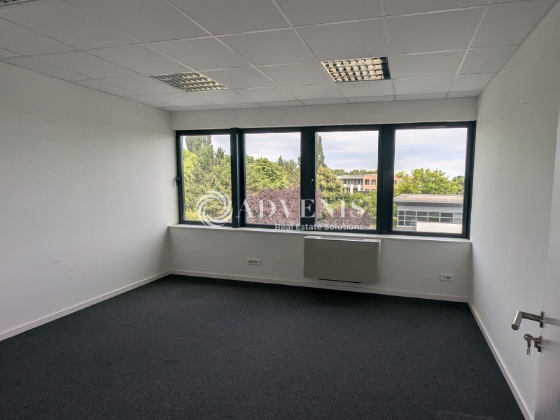 Vente Utilisateur Bureaux ENTZHEIM (67960) - Photo 6