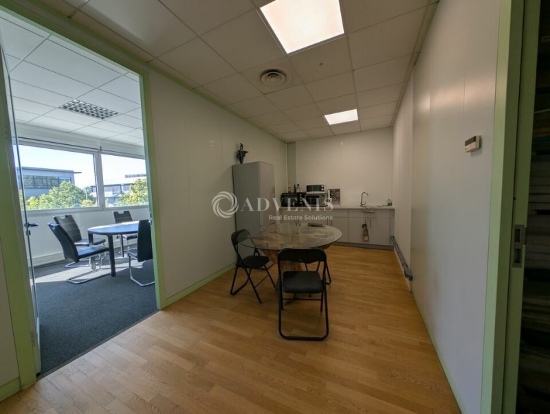 Vente Investisseur Bureaux ENTZHEIM (67960) - Photo 11