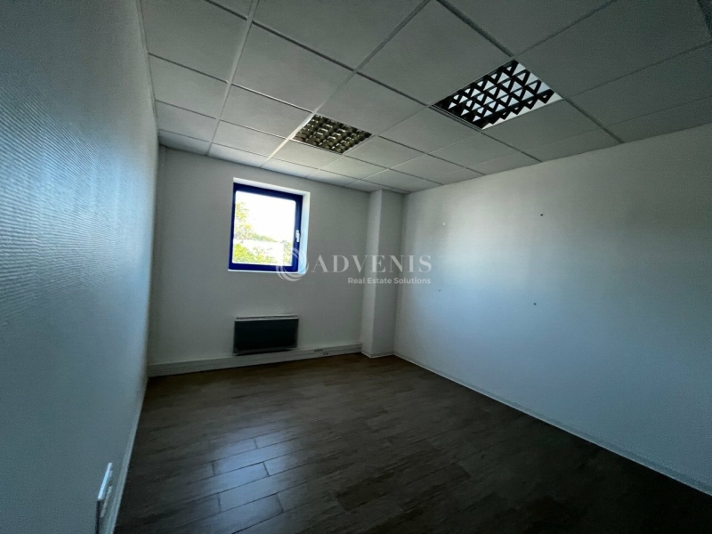 Location Entrepôts OSTWALD (67540) - Photo 8