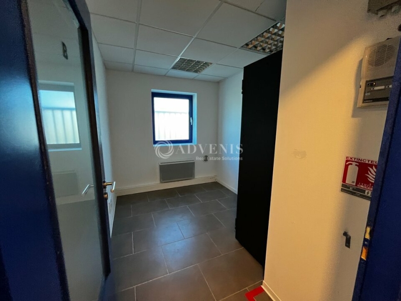 Location Entrepôts OSTWALD (67540) - Photo 9