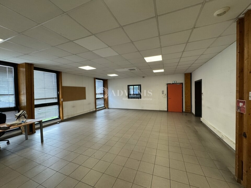 Location Activités Entrepôts STRASBOURG (67200) - Photo 11