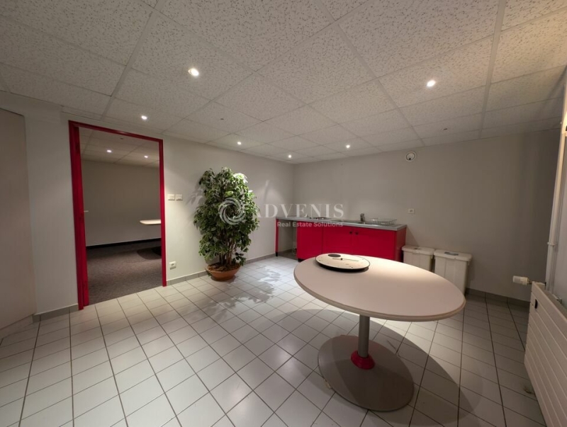 Location Commerces REICHSTETT (67116) - Photo 10