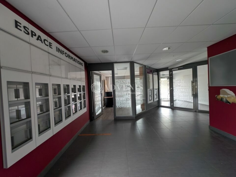 Location Commerces REICHSTETT (67116) - Photo 4