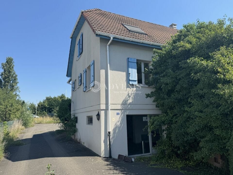 Vente Investisseur Bureaux et activités légères WOLFISHEIM (67202) - Photo 1