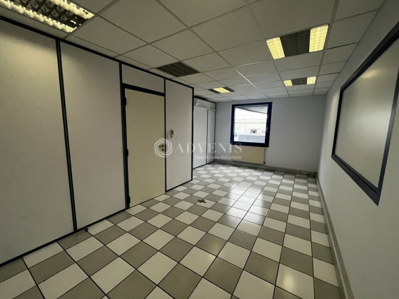 Location Activités Entrepôts FEGERSHEIM (67640) - Photo 9