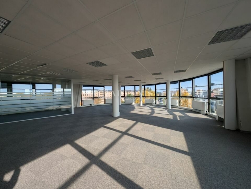 Location Bureaux STRASBOURG (67100) - Photo 6