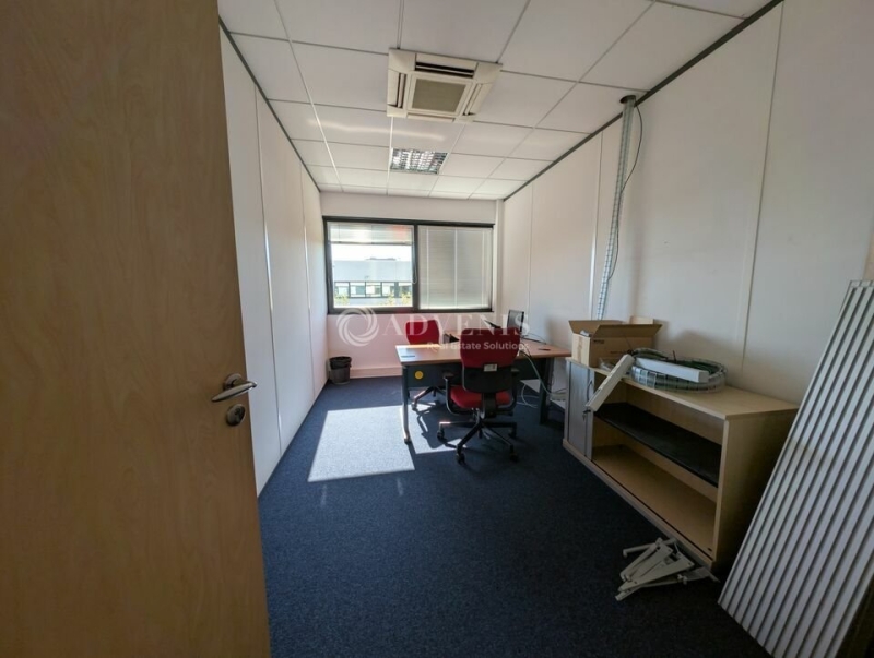 Location Bureaux ENTZHEIM (67960) - Photo 11