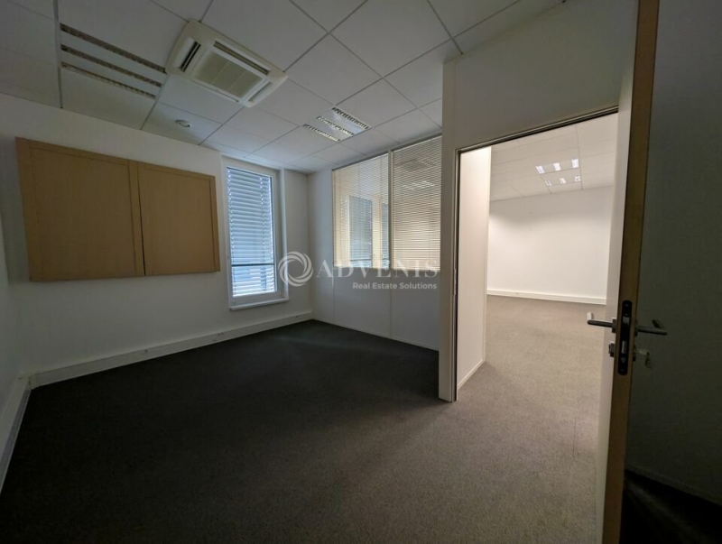 Location Bureaux STRASBOURG (67200) - Photo 7