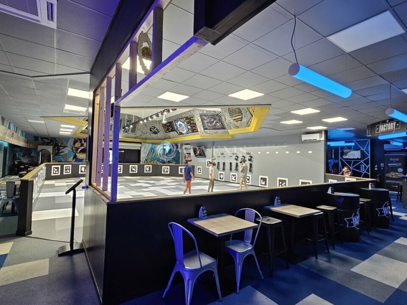 Vente Investisseur Commerces MARZY (58180) - Photo 1