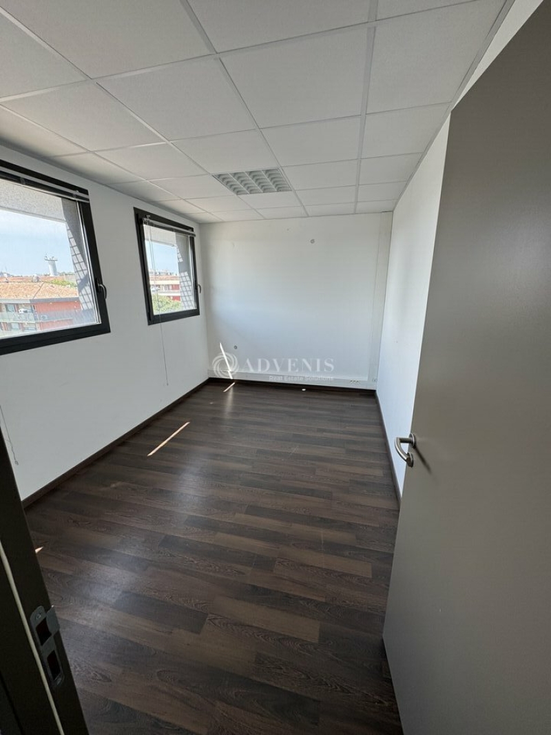 Location Bureaux NÎMES (30000) - Photo 5
