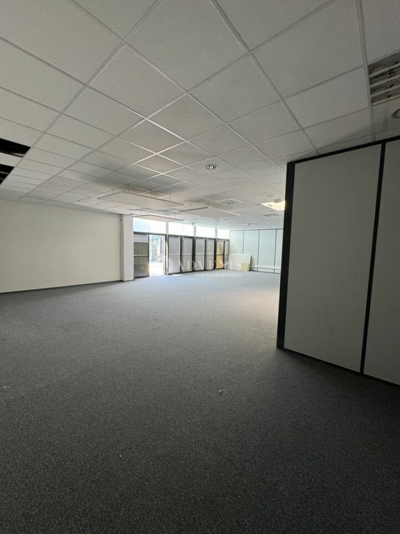 Location Bureaux NÎMES (30000) - Photo 10