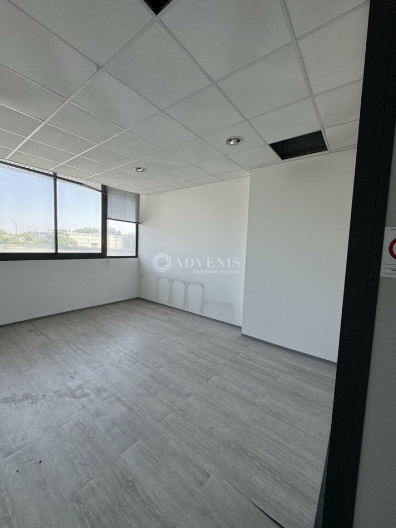 Location Bureaux NÎMES (30000) - Photo 9