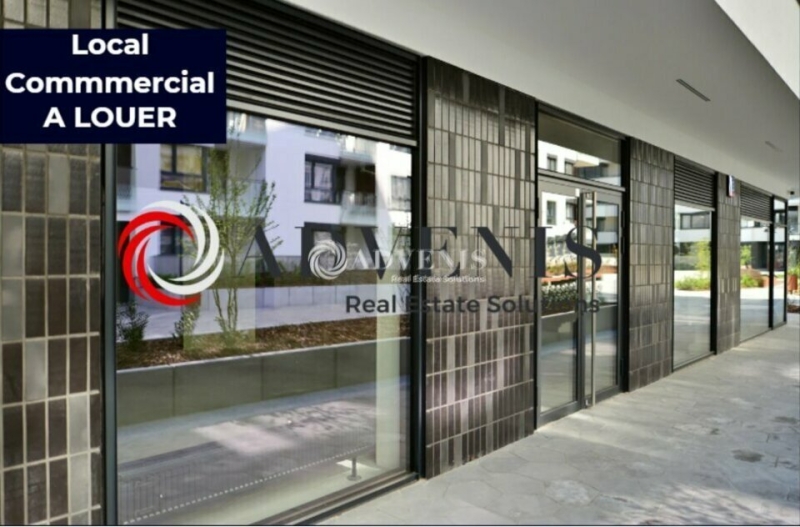 Location Commerces NIMES (30000) - Photo 1