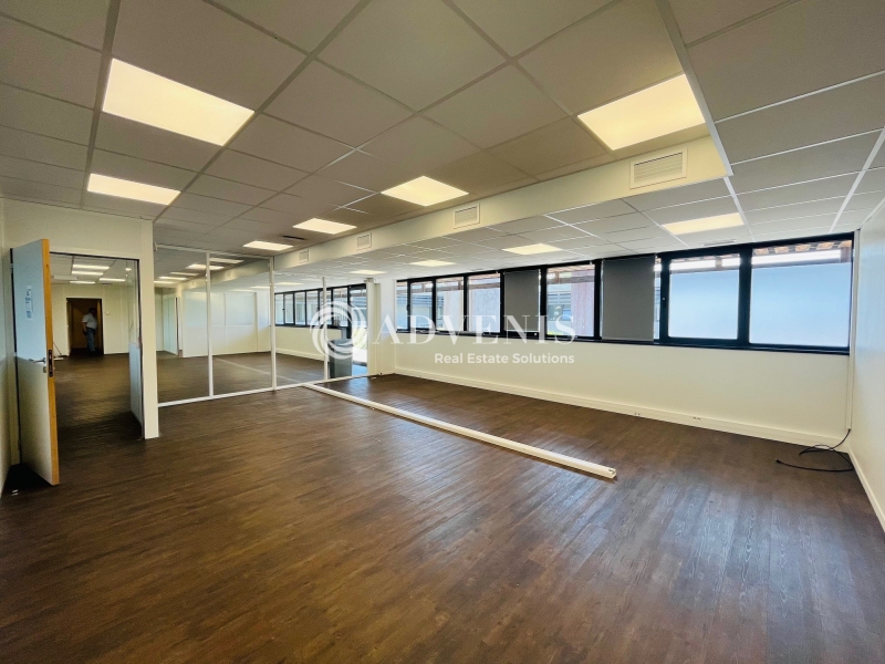 Location Bureaux MERIGNAC (33700) - Photo 8