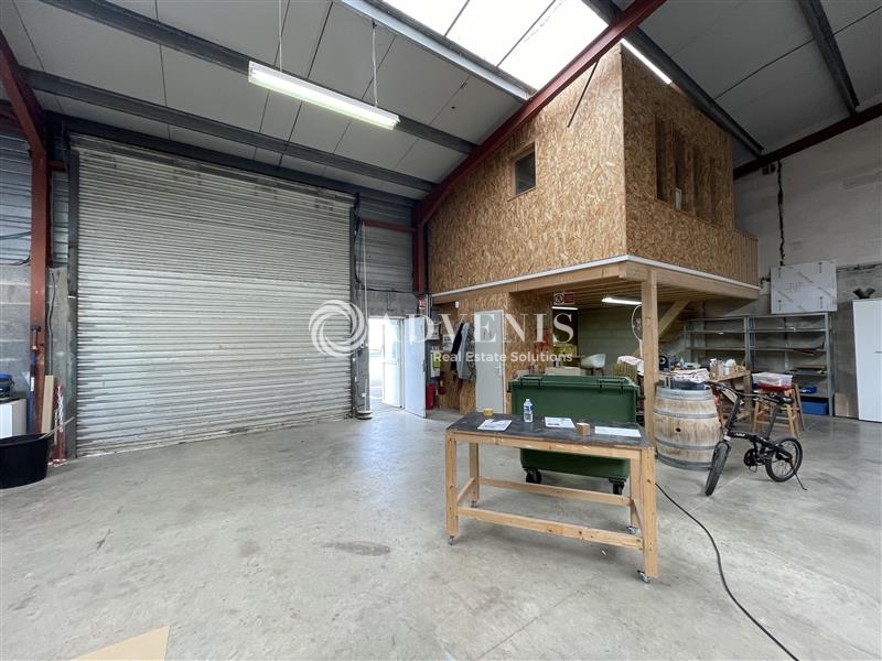 Location Activités Entrepôts YVRAC (33370) - Photo 2