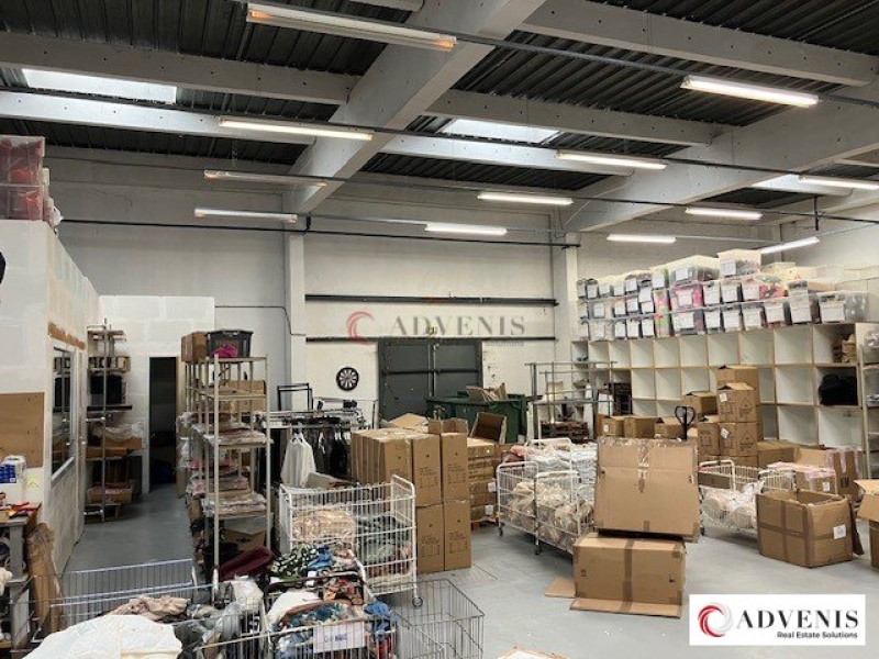 Location Commerces BORDEAUX (33300) - Photo 4