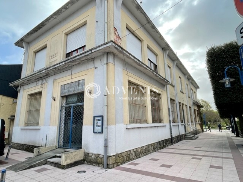 Location Commerces ANDERNOS LES BAINS (33510) - Photo 2