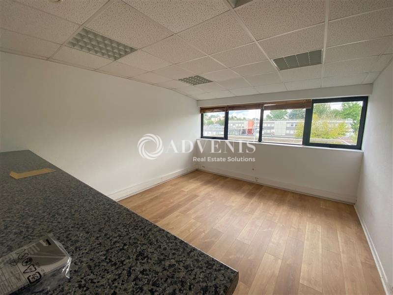 Location Bureaux CENON (33150) - Photo 10