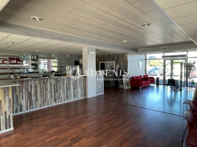 Location Commerces MERIGNAC (33700) - Photo 4