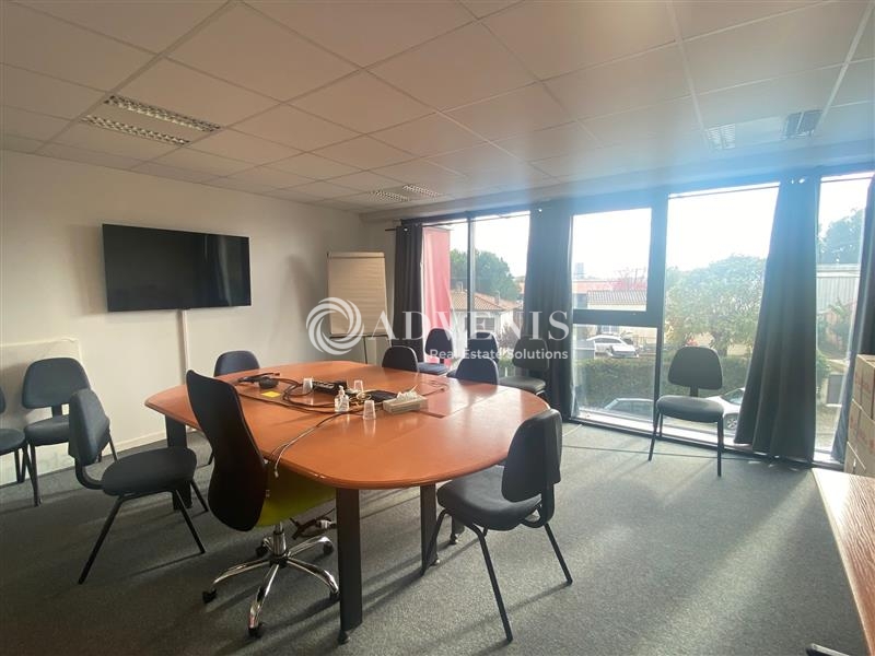 Location Bureaux LORMONT (33310) - Photo 10