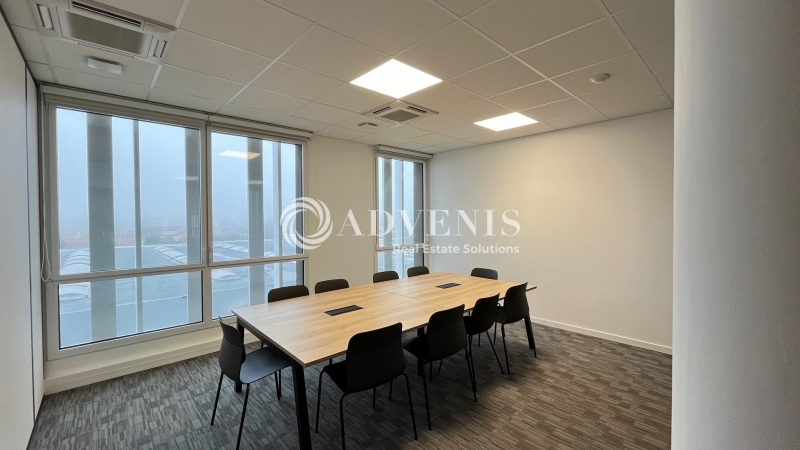 Location Bureaux BRUGES (33520) - Photo 7