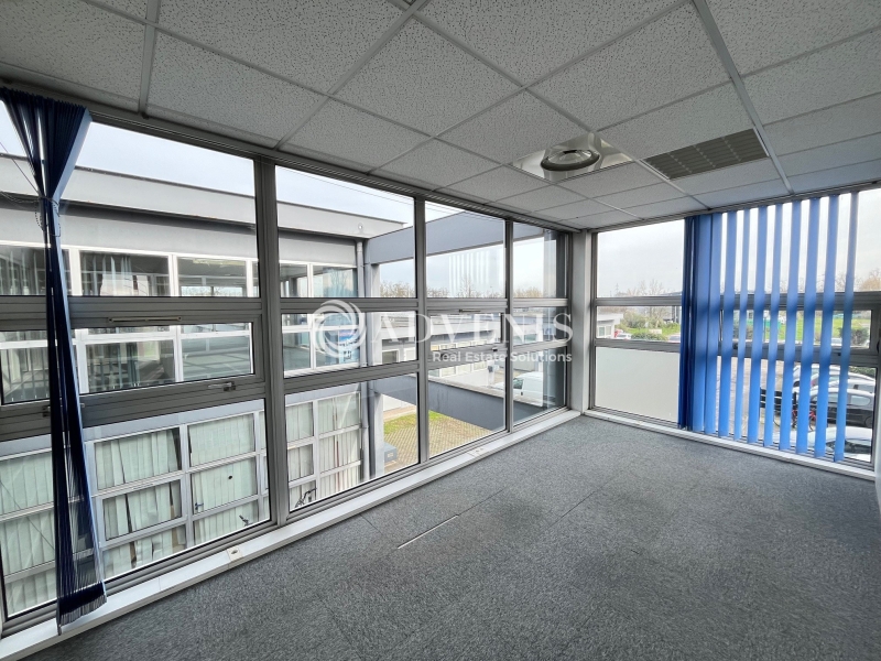 Location Bureaux BORDEAUX (33300) - Photo 4