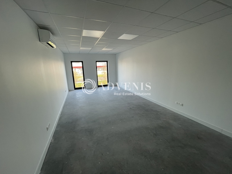 Vente Investisseur Activités Entrepôts BEYCHAC ET CAILLAU (33750) - Photo 5