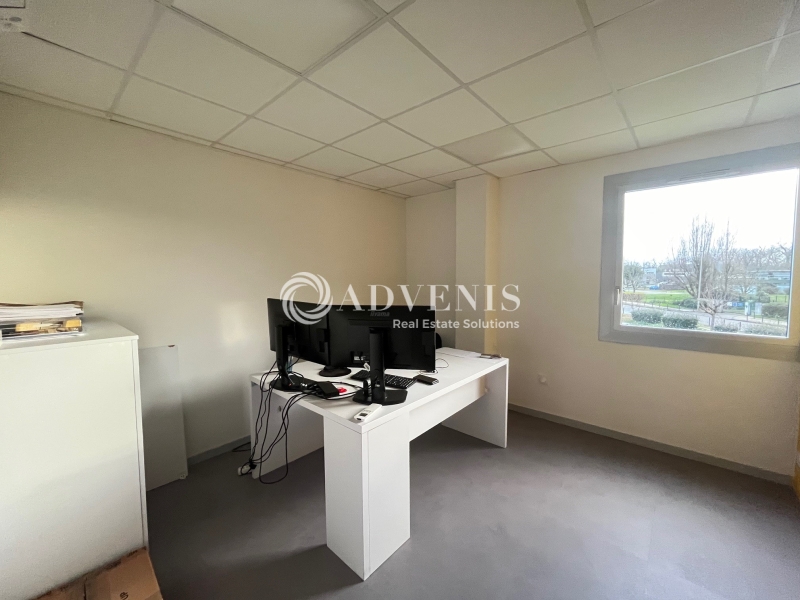 Location Bureaux MERIGNAC (33700) - Photo 9