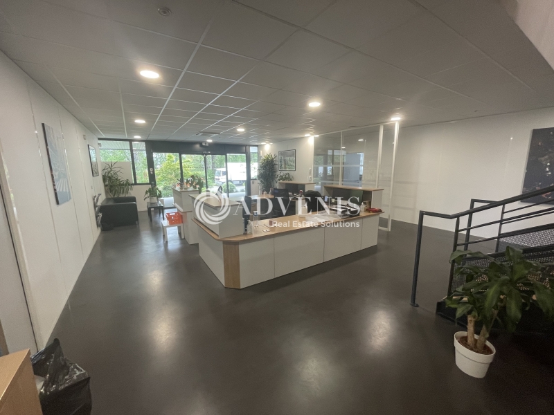 Vente Investisseur Activités Entrepôts BRUGES (33520) - Photo 2