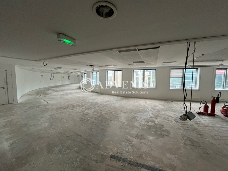 Location Bureaux BORDEAUX (33000) - Photo 4