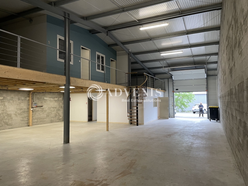 Vente Investisseur Activités Entrepôts SAINT LOUBES (33450) - Photo 1