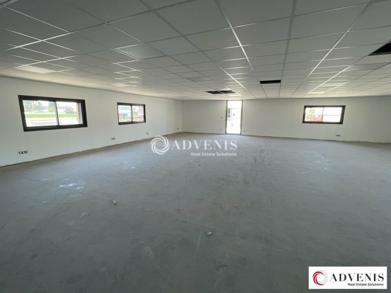 Location Activités Entrepôts BORDEAUX (33300) - Photo 9