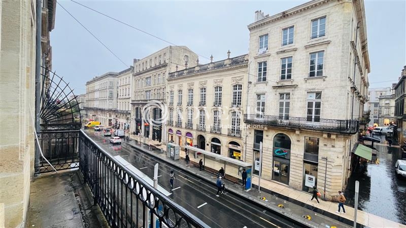 Location Bureaux BORDEAUX (33000) - Photo 1