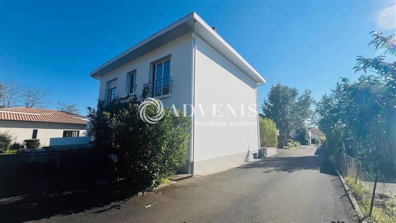 Vente Investisseur Bureaux LE TAILLAN MEDOC (33320) - Photo 2