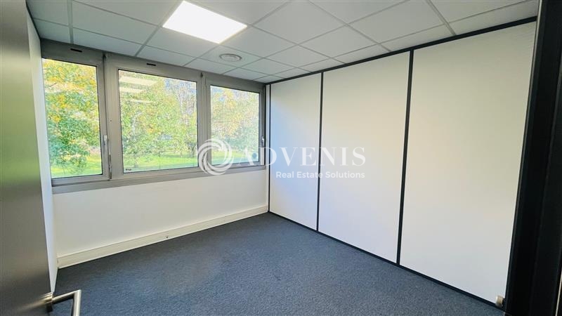 Location Bureaux BRUGES (33520) - Photo 6