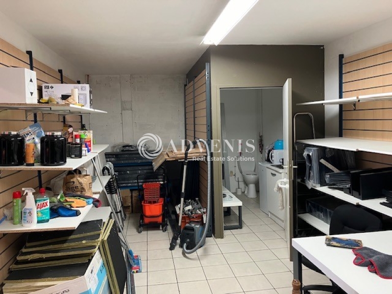 Location Commerces MERIGNAC (33700) - Photo 11