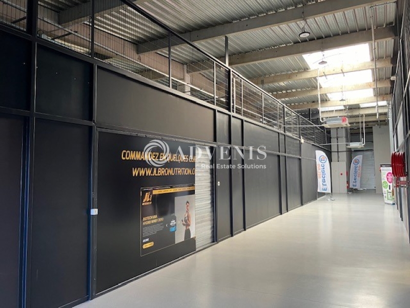 Location Commerces MERIGNAC (33700) - Photo 9