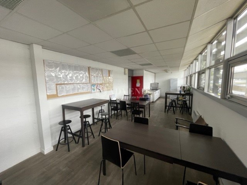 Location Activités Entrepôts BLANQUEFORT (33290) - Photo 8