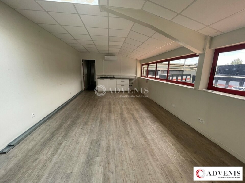 Location Activités Entrepôts PESSAC (33600) - Photo 8