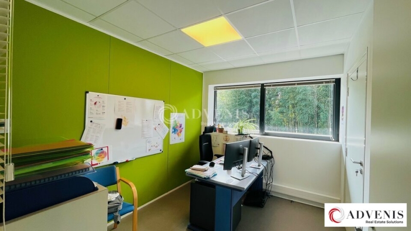 Location Bureaux PESSAC (33600) - Photo 9