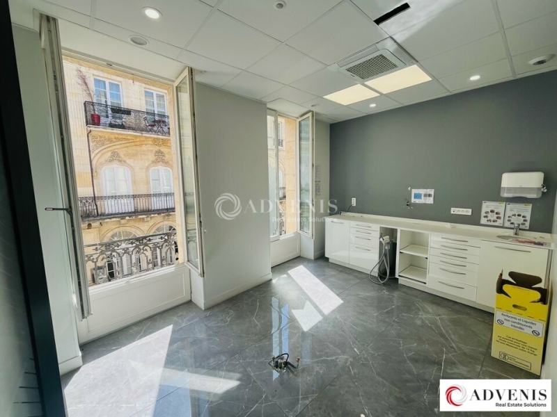 Location Commerces BORDEAUX (33000) - Photo 15