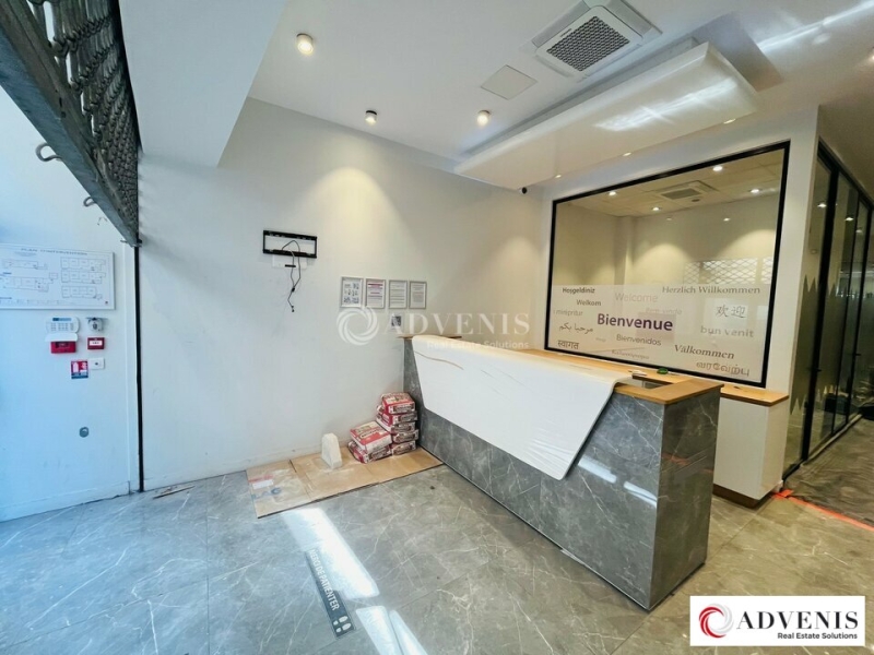 Location Commerces BORDEAUX (33000) - Photo 2